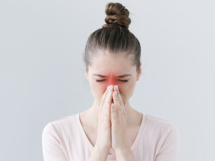 How To Relieve Sinus Pressure With Fingers